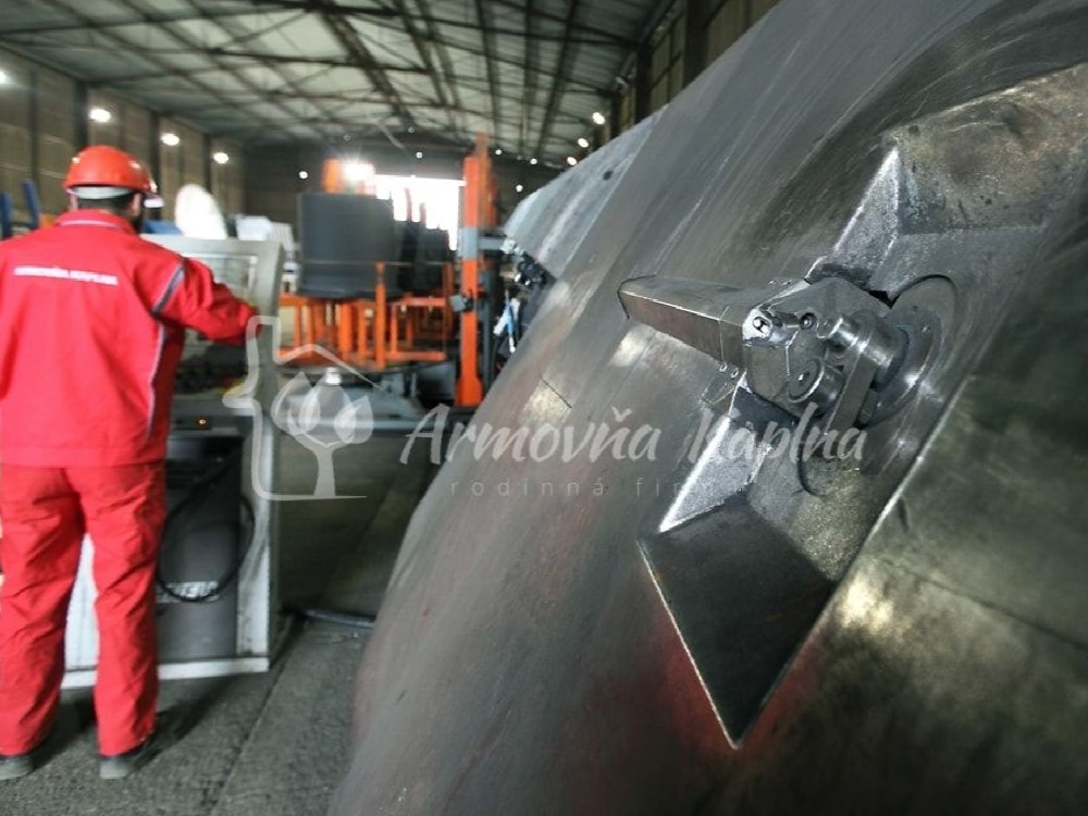 Armovňa Cífer - Strihanie a ohýbanie betonárskej ocele podľa požiadaviek zákazníka