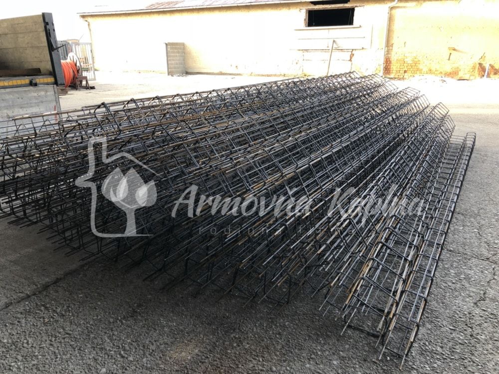 Armovňa Cífer - Výroba armokošov - Viazanie armokošov do základových pásov, prekladov, vencov, pätieka a stĺpov